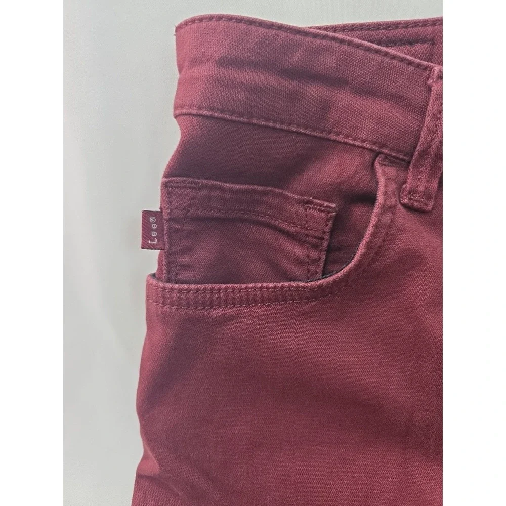 Lee Platinum Label Classic Fit Straight Leg Stretch Jeans, Red, Womens 31x24.5